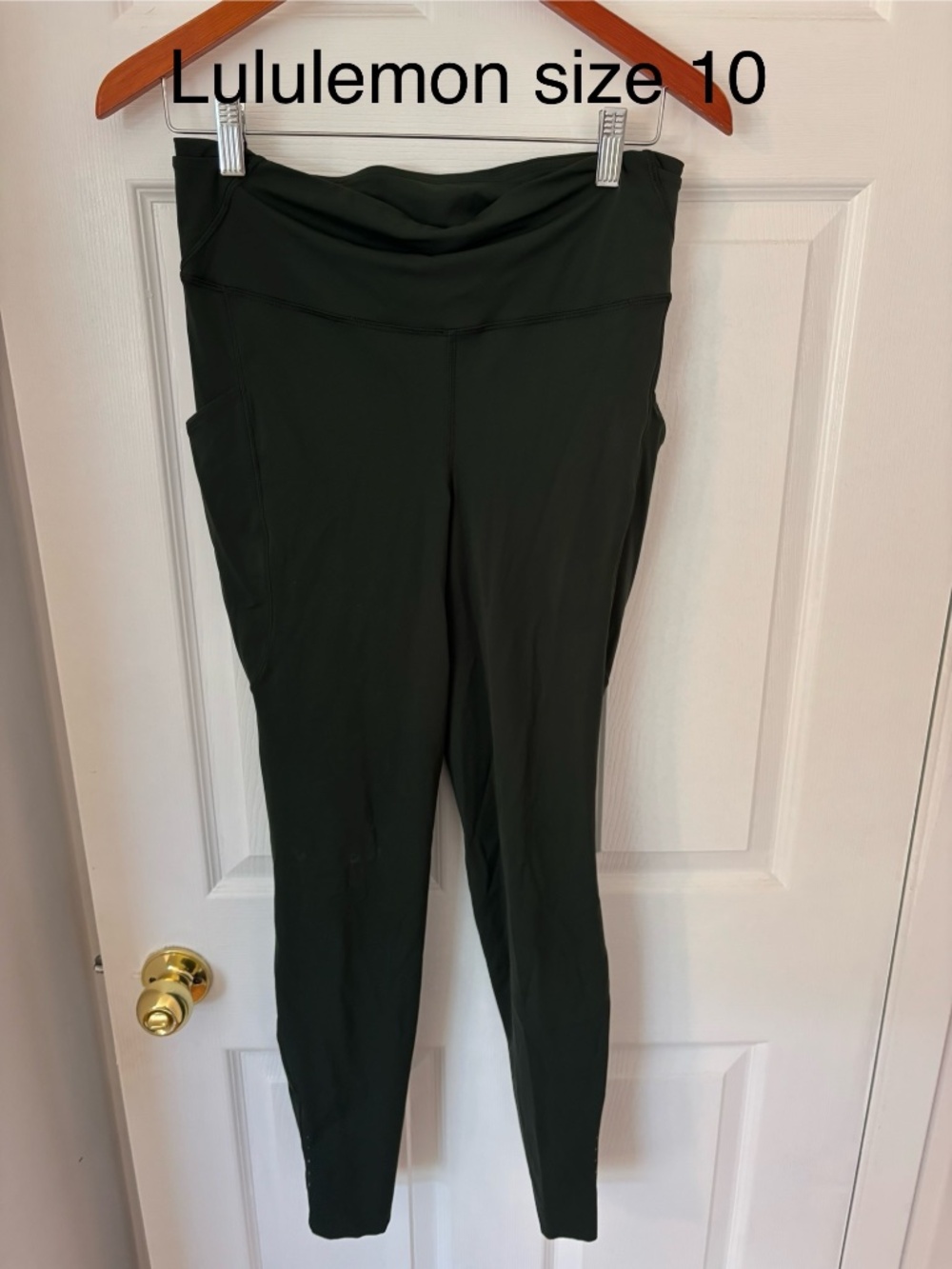 Lululemon size 10 leggings